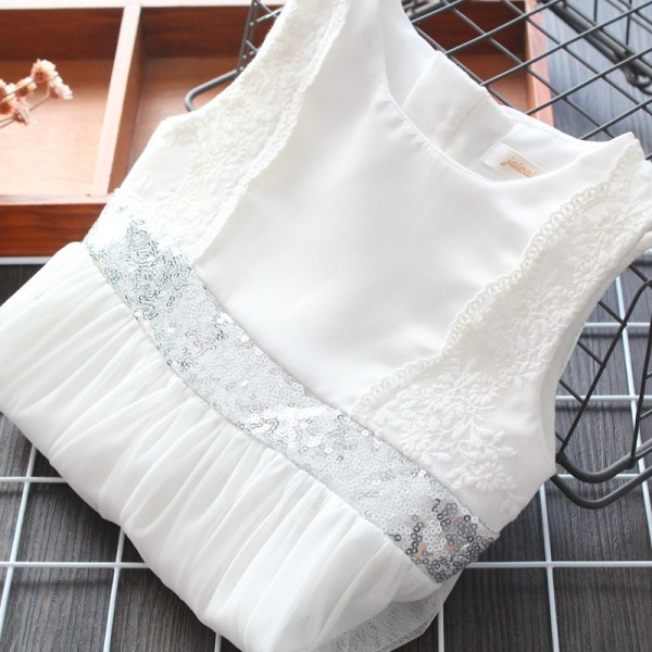 Novi model dječje haljine sa šljokicama i čipkom