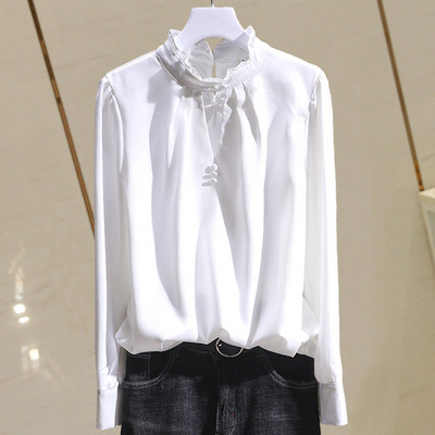 Aktuális női ing gallérján gombokkal - széles modell