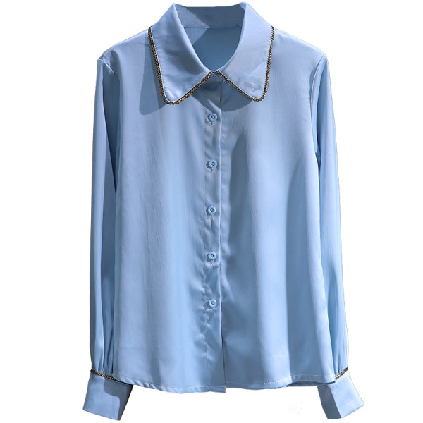 Klasikinio modelio moteriški pavasariniai marškinėliai su sagomis