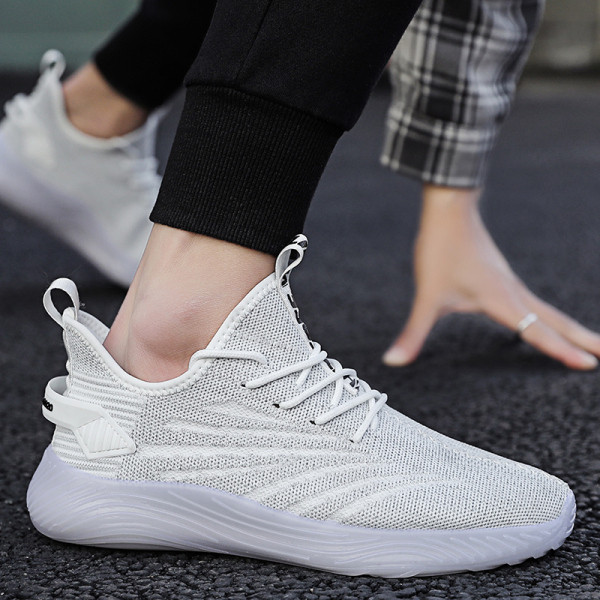 Novi model casual tekstilnih muških tenisica sa vezicama