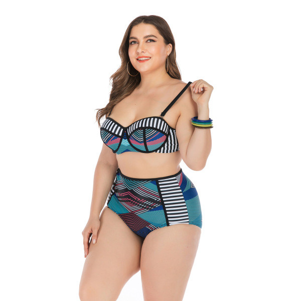 Costum de baie de marime mare cu pantaloni cu talie inalta si model colorat