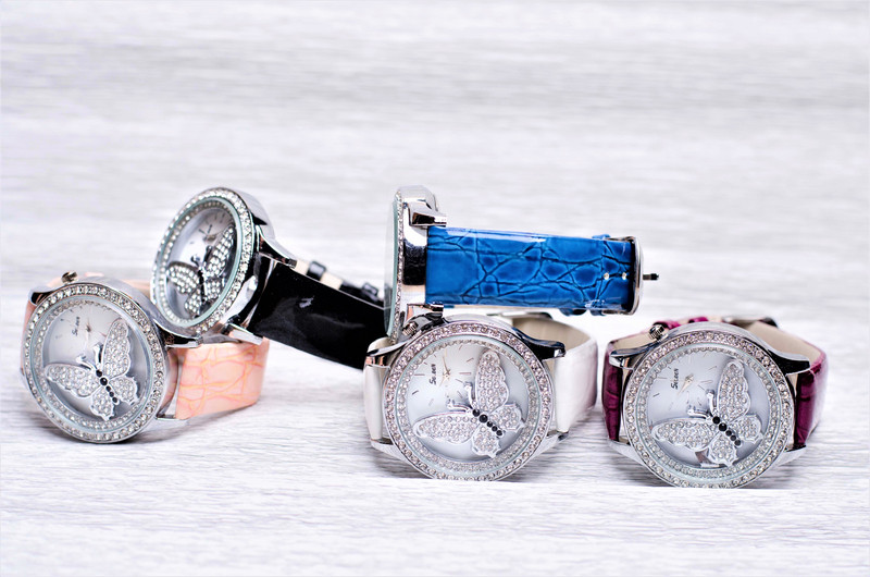 Дамски часовник Selden Butterfly, бял