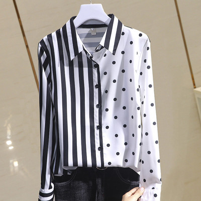 Cămașă casual de damă în dungi cu guler clasic în alb-negru