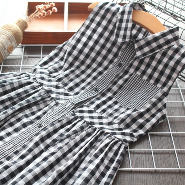 Novi model karirane dječje haljine s gumbima i džepom za djevojčice