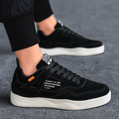 Vīriešu zamšādas kedas ar mežģīnēm