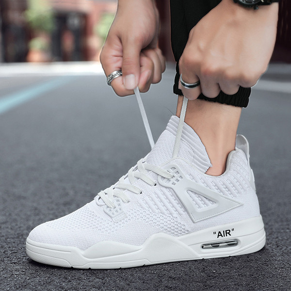 Naujo modelio tekstiliniai sportbačiai su oro kamera