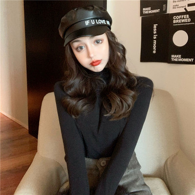 Pieguļoša sieviešu blūze ar augstu apkakli