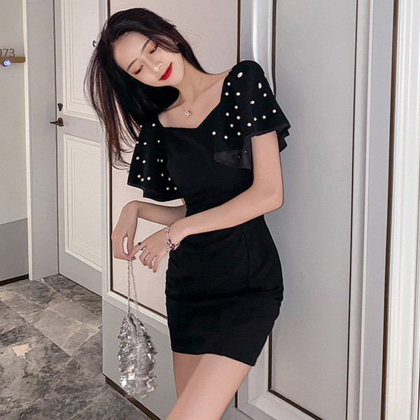 Moderni moteriška suknelė su perlais ir trumpomis rankovėmis