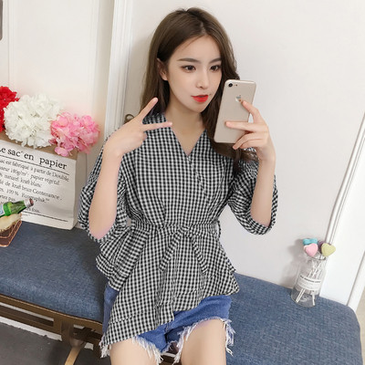 Moteriški laisvalaikio languoti marškiniai su 3/4 rankovėmis ir kaspinu