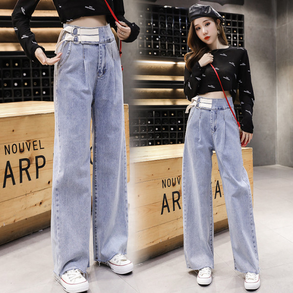 Naiste teksad – lai kõrge vöökohaga mudel