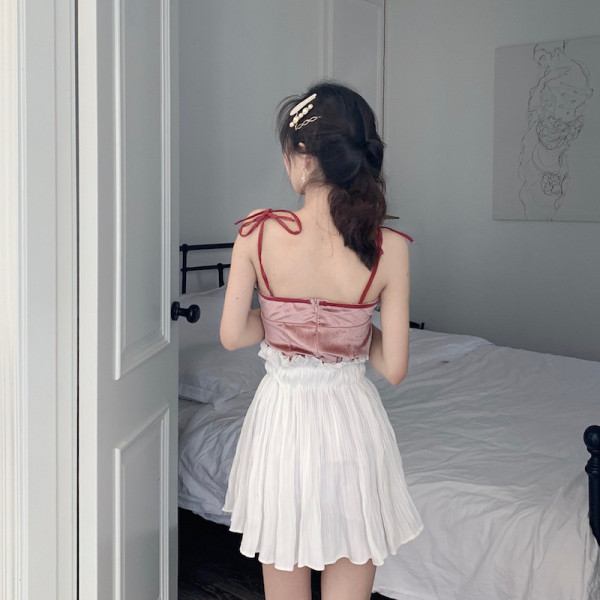 Aksominis moteriškas rožinis apatinis trikotažas su špico iškirpte