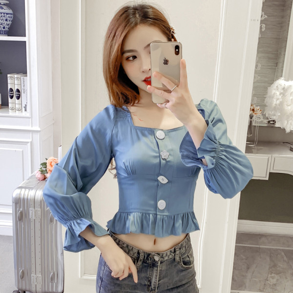 Női alkalmi ing négyzet alakú nyakkivágással és gombokkal