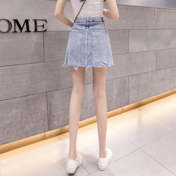 Laisvas moteriškas trumpas džinsinis sijonas aukštu juosmeniu