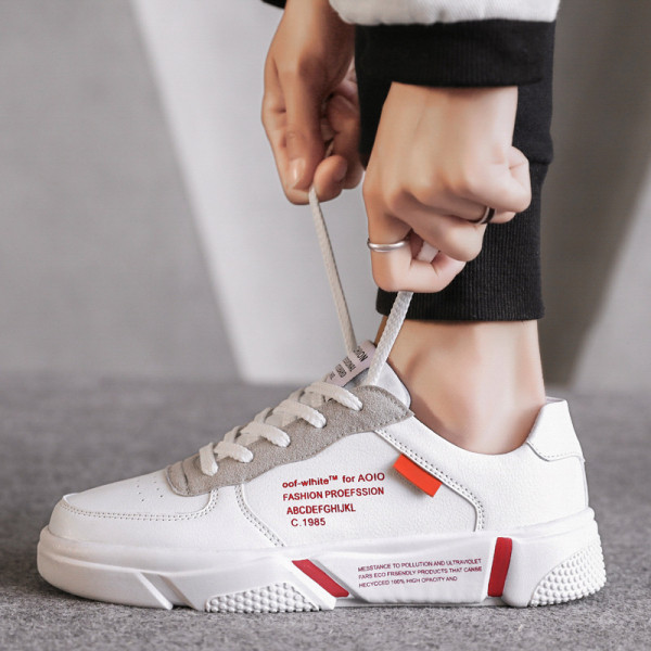 Adidași casual din piele ecologică cu inscripții și cravate