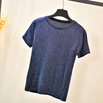 Stilingi moteriški marškinėliai su ovalia iškirpte ir blizgiu efektu