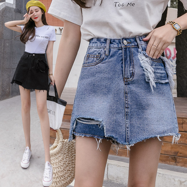 Fusta de dama scurta casual din denim cu motiv rupt si talie inalta