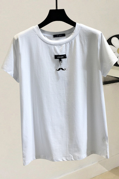 Tricou casual dama cu decolteu oval si pandantiv metalic