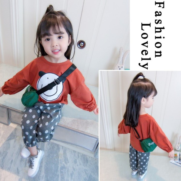 Naprakész gyermekkészlet lányoknak való alkalmazással