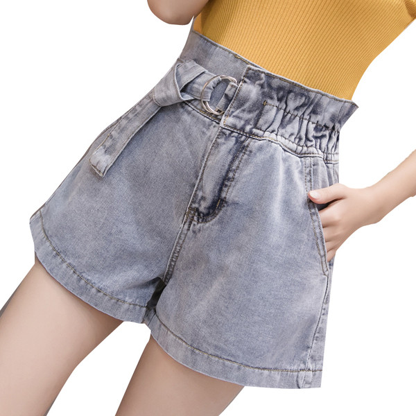 Jauna modeļa vasaras šorti ar jostiņu