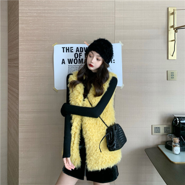 Gara, pūkaina sieviešu veste