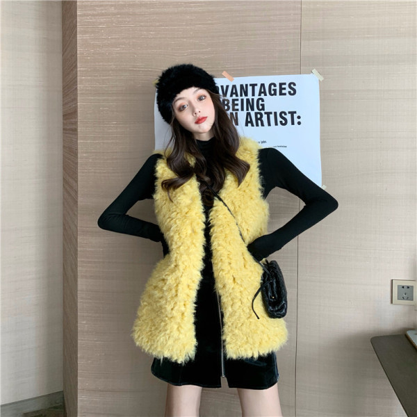 Gara, pūkaina sieviešu veste