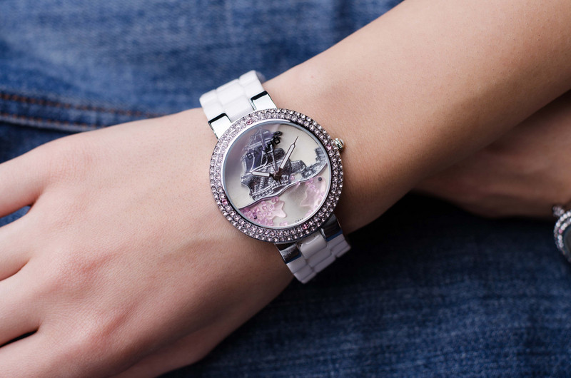 Дамски керамичен часовник BARIHO Summer, бял