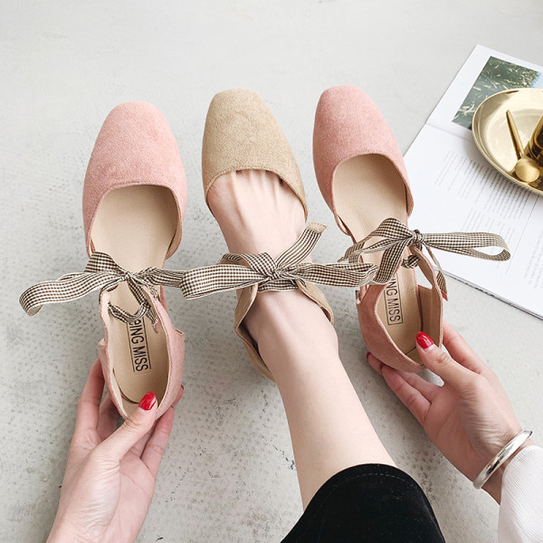 Moteriški batai iš eko zomšos ir pledo