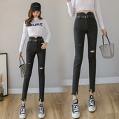 Melni sieviešu džinsi ar augstu vidukli, jostu un plēstiem motīviem