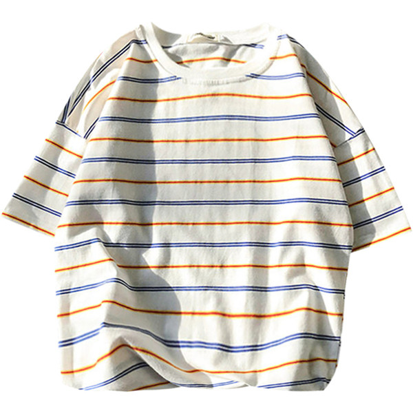 Triibuline meeste T-särk ovaalse kaelusega ja lühikeste varrukatega