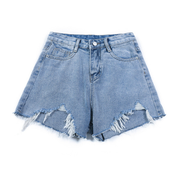 Modernūs moteriški šortai su suplyšusiais motyvais