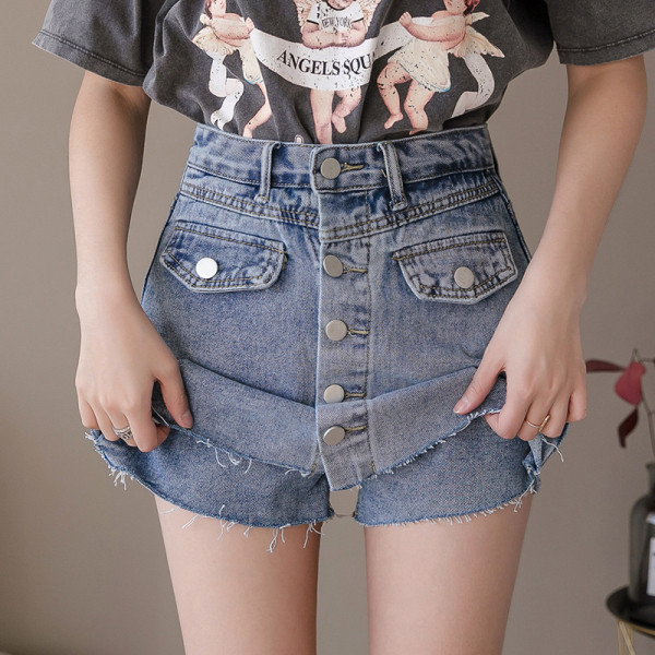 Īsi sieviešu svārki ar augstu vidukli un pogām