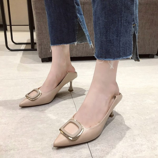 Stilingi moteriški batai iš eko odos su plonu kulnu ir metaliniu elementu