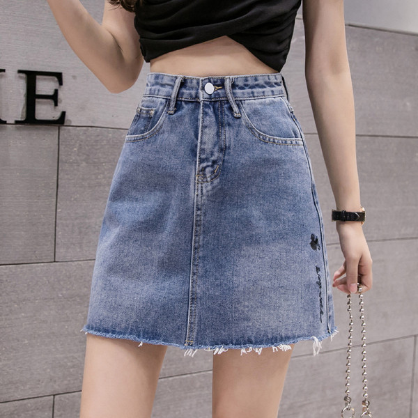 Fusta de dama scurta din denim model nou cu broderie si motive rupte