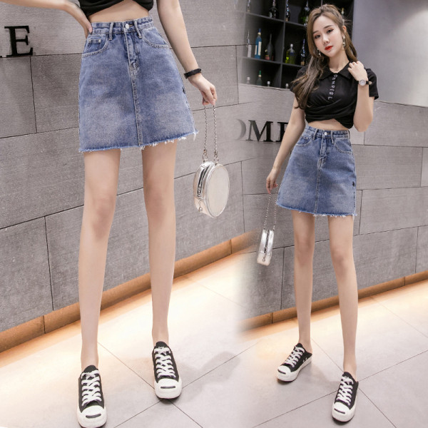 Fusta de dama scurta din denim model nou cu broderie si motive rupte