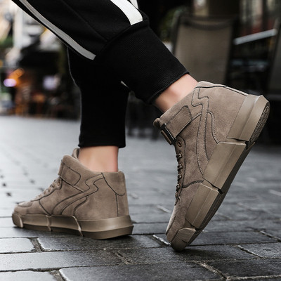 Vyriški laisvalaikio sportbačiai iš ekologiškos zomšos su kulkšnies aukščiu