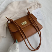 Moteriška grynos odos rankinė su dviguba rankena