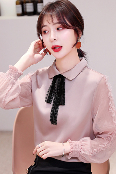 Moteriški šifoniniai marškiniai su klasikine apykakle ir raišteliais