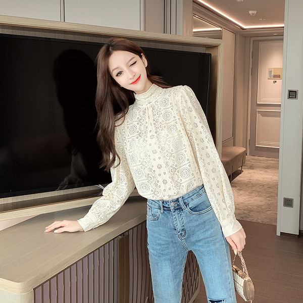 Női csipke ing félmagas gallérral