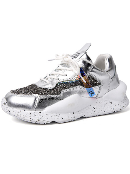 Alkalmi női tornacipő 5 cm-es talppal és fényes részecskékkel