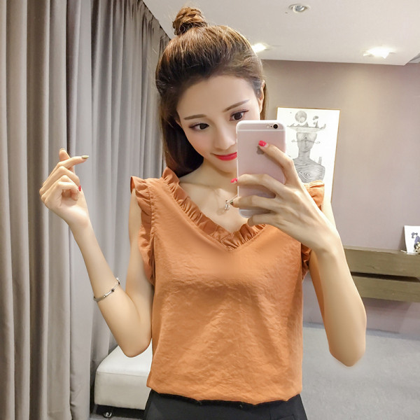 Moteriškas šifono apatinis trikotažas su V formos iškirpte ir garbanomis