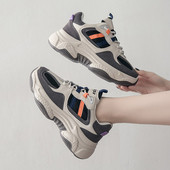 Moteriški sportiniai sportbačiai aukštais padais ir raišteliais