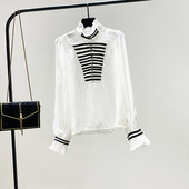 Naujo modelio moteriški marškiniai su polo apykakle ir ilgomis rankovėmis