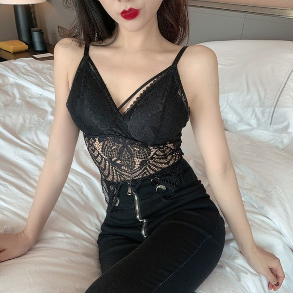 Īss sieviešu mežģīņu tops ar špica kakla izgriezumu