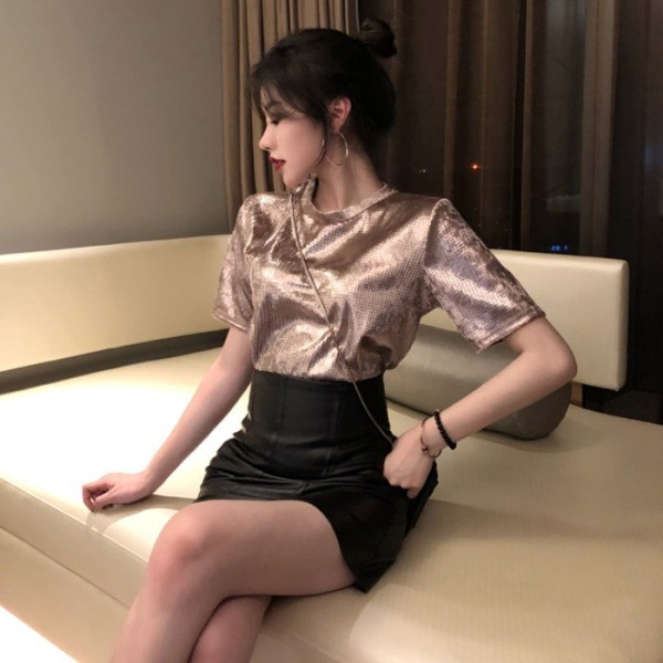 Retro női póló rövid ujjal és flitterekkel