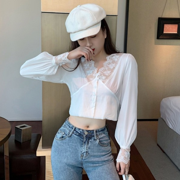 Retro moteriški marškiniai su špicine iškirpte ir nėriniais