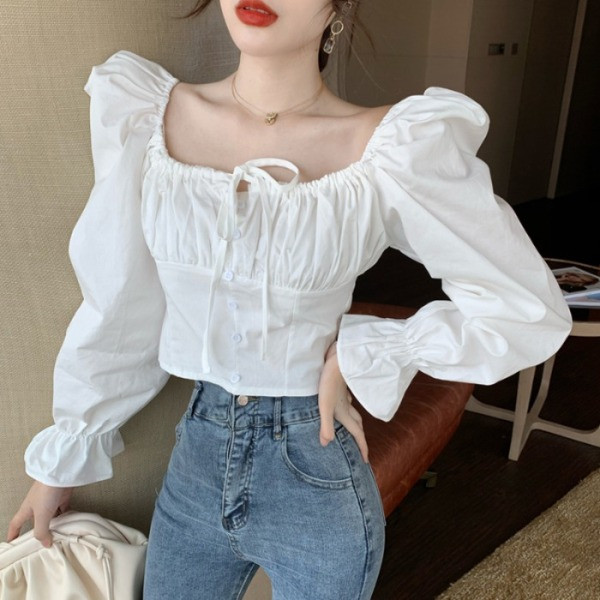 Pavasariniai moteriški marškiniai su kvadratine iškirpte ir kaklaraiščiais