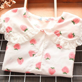 Модерна детска риза с овално деколте на ягоди за момичета