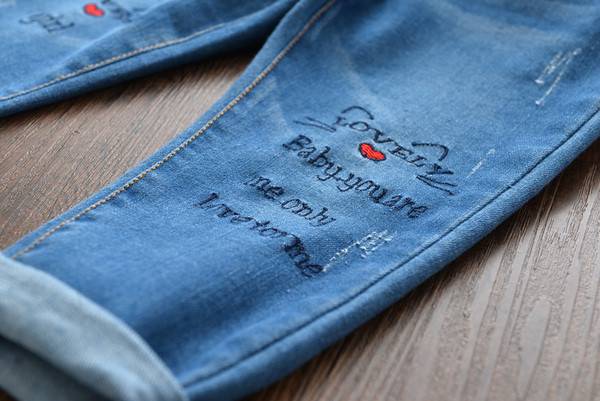 Lezser hosszú gyerekfarmer lányoknak hímzéssel