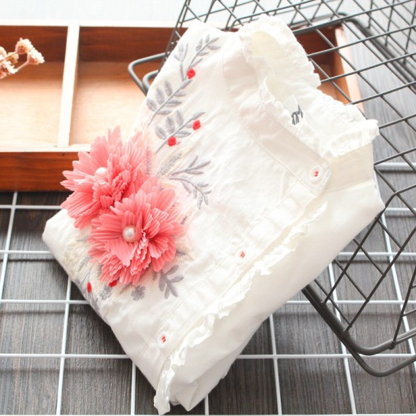 Jauna modeļa bērnu krekls ar izšuvumu un 3D elementu meitenēm