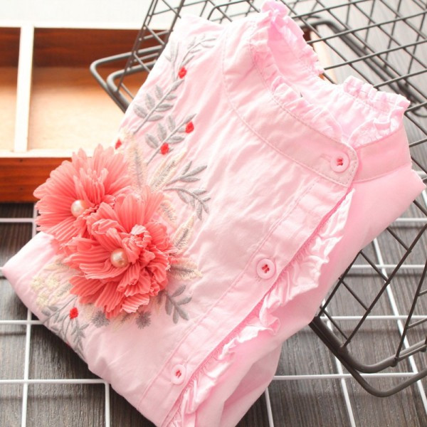 Jauna modeļa bērnu krekls ar izšuvumu un 3D elementu meitenēm